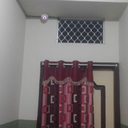 Ganesh Lodge Puri Εξωτερικό φωτογραφία
