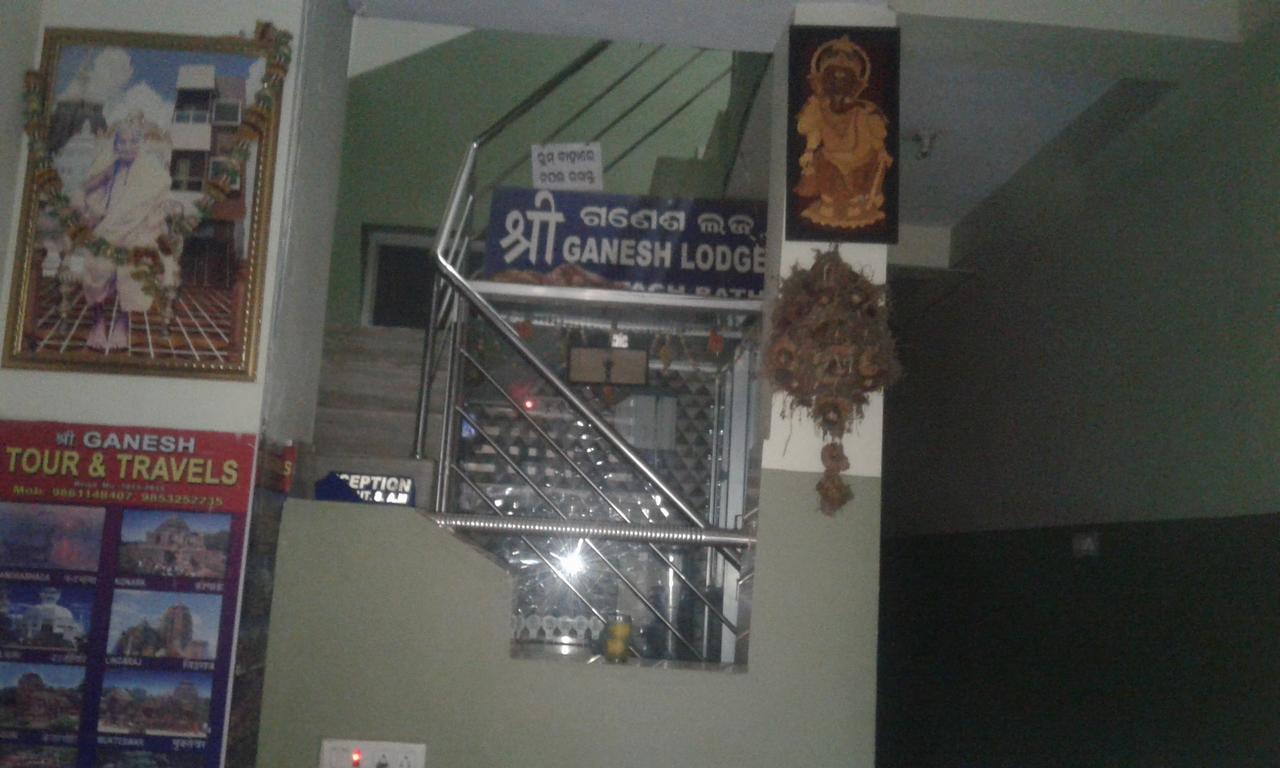 Ganesh Lodge Puri Εξωτερικό φωτογραφία
